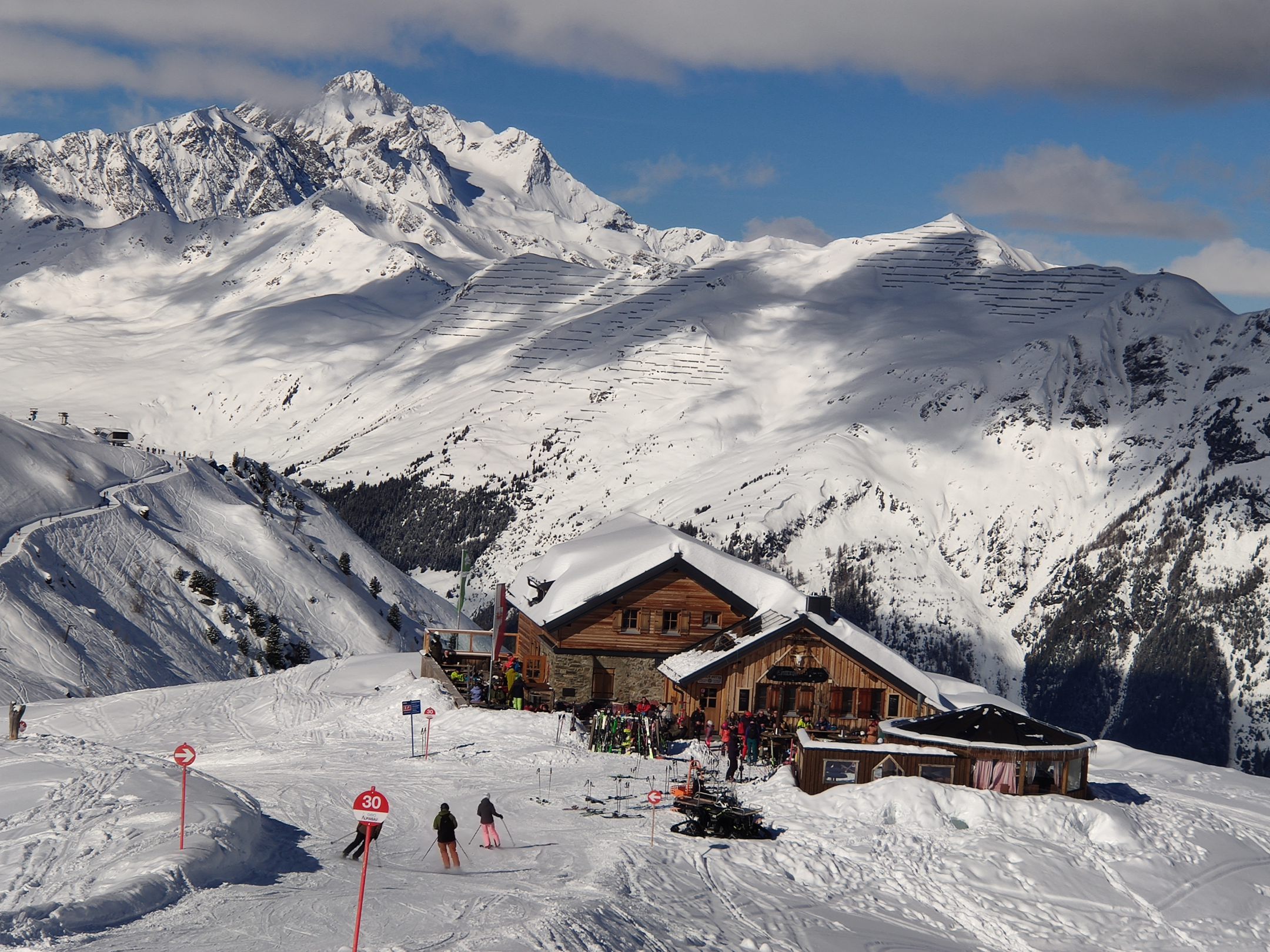Familiengruppe auf der Ascher H&uuml;tte