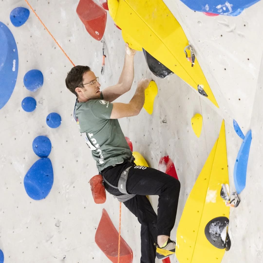 Nils Helsper beendet Paraclimbing-Saison mit starkem 3. Platz in Biel